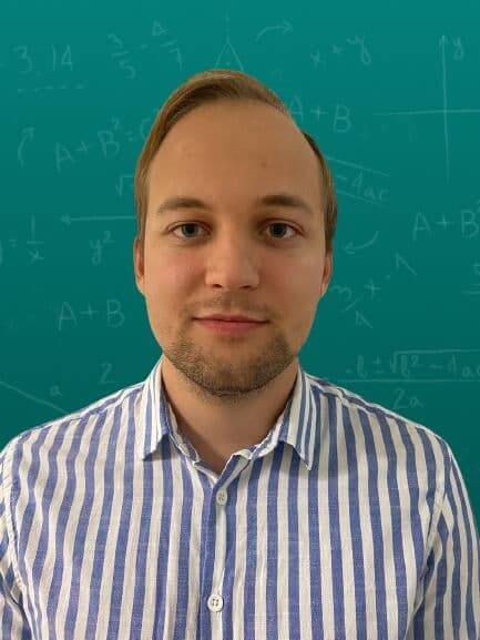 Репетитор для 5-11 классов Денис Сергеевич Лапунов