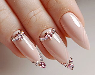 Курсы наращивания ногтей акрилом и полигелем